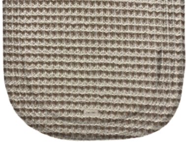 w beige